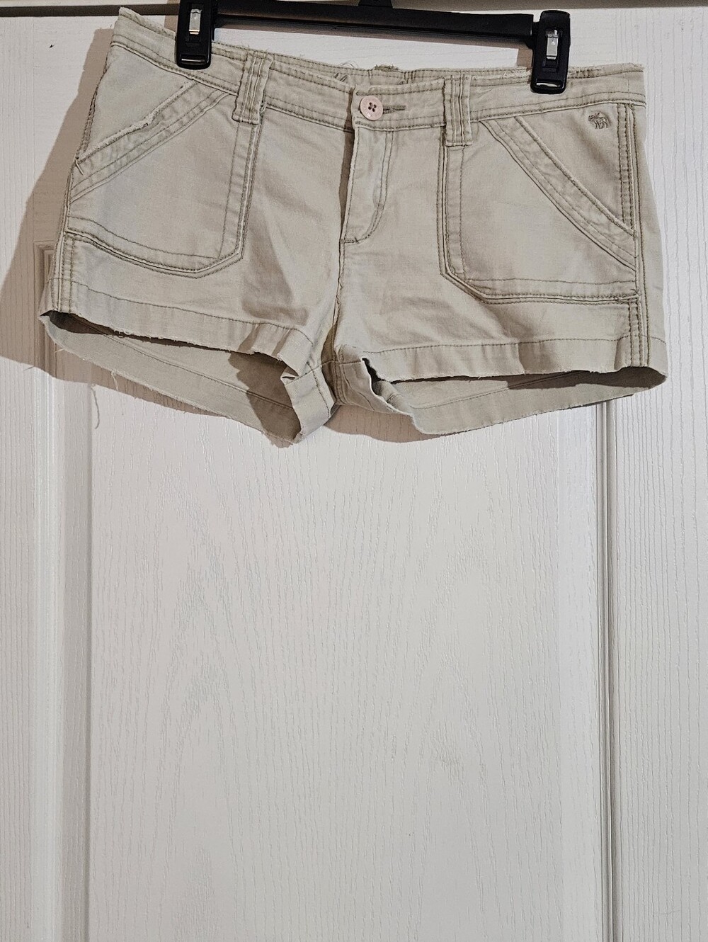 Abercrombie Women's  Khaki Cotton Blend Short - Classic Casual Size 6